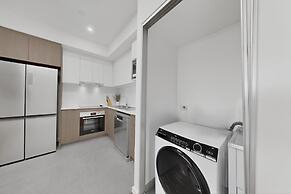 Freshly Built 2 Bed Apartment in Central Location