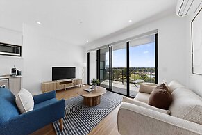 Modern,newly Furnished Apartment With Full Kitchen