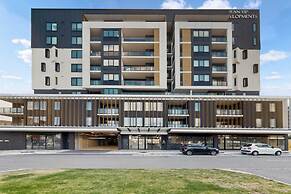 Stylish New Apartment in Cannington With Parking