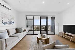 Newly Built Apartment Near Shops and Parks