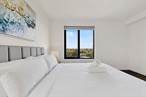 Newly Built Apartment Near Shops and Parks