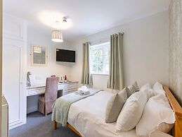Standard Double Suite