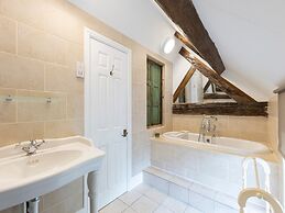 Standard Double Suite