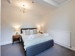 Standard Double Suite