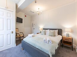 Compact Double Room