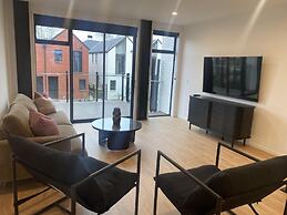Merivale Executive Stays