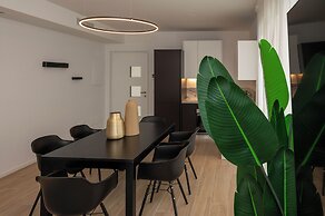 Ariom Apartments