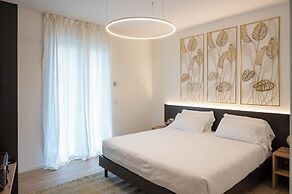 Ariom Apartments