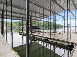Lakefront Home With Private Dock
