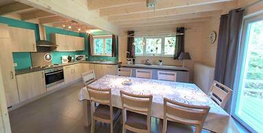 Luxury Chalet With Sauna in the Forest