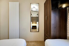 Host Stay Bramble Lodge