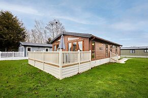 Host Stay Bramble Lodge
