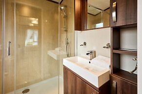 Host Stay Bramble Lodge