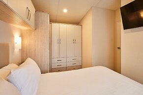 Host Stay Peel Lodge