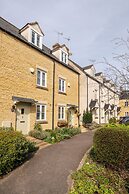 Beautiful Two BD Home Near Cirencester