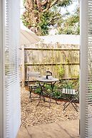 Beautiful Two BD Home Near Cirencester