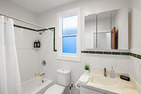 ROVE LIVING KL- 18th Ave