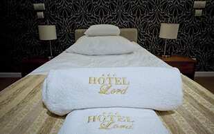 Hotel Lord Krosno