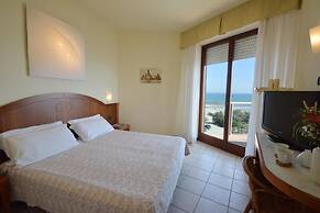 Hotel Bellevue Beach