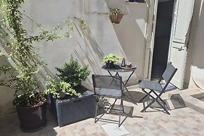 Jazzy House In Historic Centre