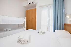 Hotel Blue Ribbon
