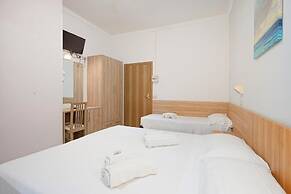 Hotel Blue Ribbon