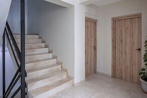 Argo Cozy Studios by Estia