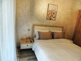 Waterfront, Free Parking, Comfort & Style