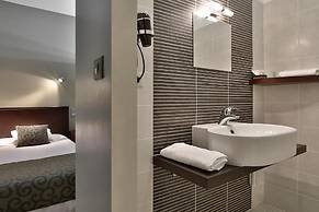 HOTEL COLIGNY