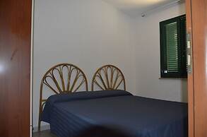 FRUIT VILLAGE HOLIDAY BEACH