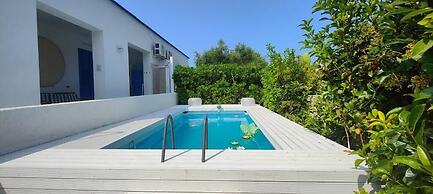 Pool Seaside Relais - VILLE Ninfea, Marea, Rosa e Cassiopea