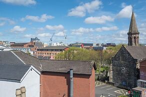Central Belfast Apartments Queen’s Hideaway
