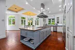 New Luxe Super Villa by The Glam Homes