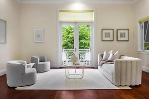 New Luxe Super Villa by The Glam Homes