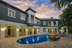 New Luxe Super Villa by The Glam Homes