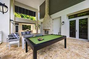 New Luxe Super Villa by The Glam Homes