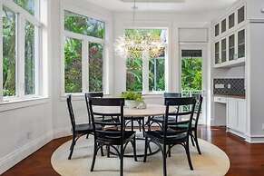 New Luxe Super Villa by The Glam Homes