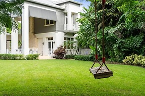 New Luxe Super Villa by The Glam Homes