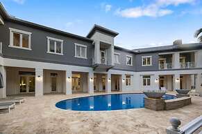 New Luxe Super Villa by The Glam Homes