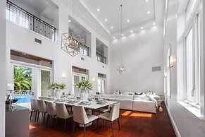 New Luxe Super Villa by The Glam Homes