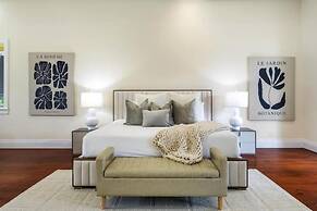 New Luxe Super Villa by The Glam Homes