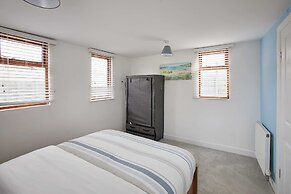 Host Stay Aurora Shore