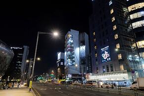 LAHA Boutique DDP Dongdaemun