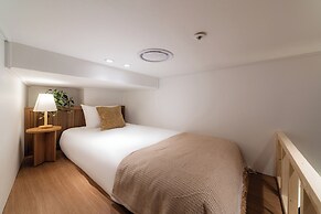 LAHA Boutique DDP Dongdaemun