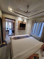 RnR Premium Stay
