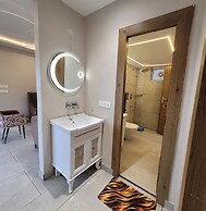 RnR Premium Stay