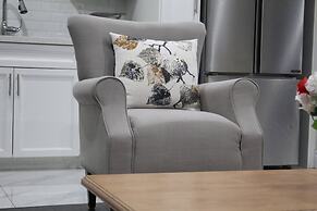 Cozy 2-bedroom House Rental in Brampton's Mount Pleasant