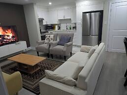 Cozy 2-bedroom House Rental in Brampton's Mount Pleasant