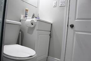Cozy 2-bedroom House Rental in Brampton's Mount Pleasant