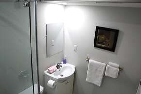 Cozy 2-bedroom House Rental in Brampton's Mount Pleasant